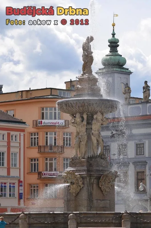 Samsonova kašna na budějckém náměstí