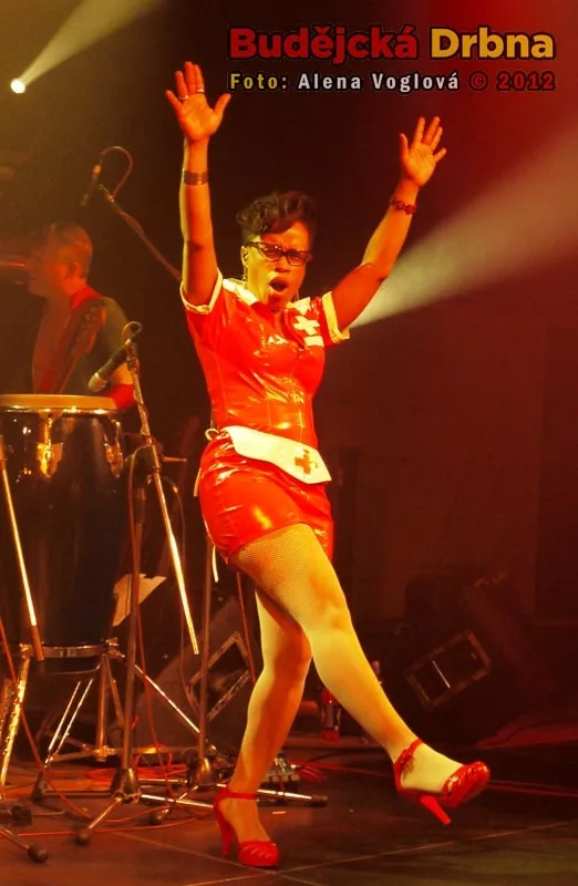 Tonya Graves