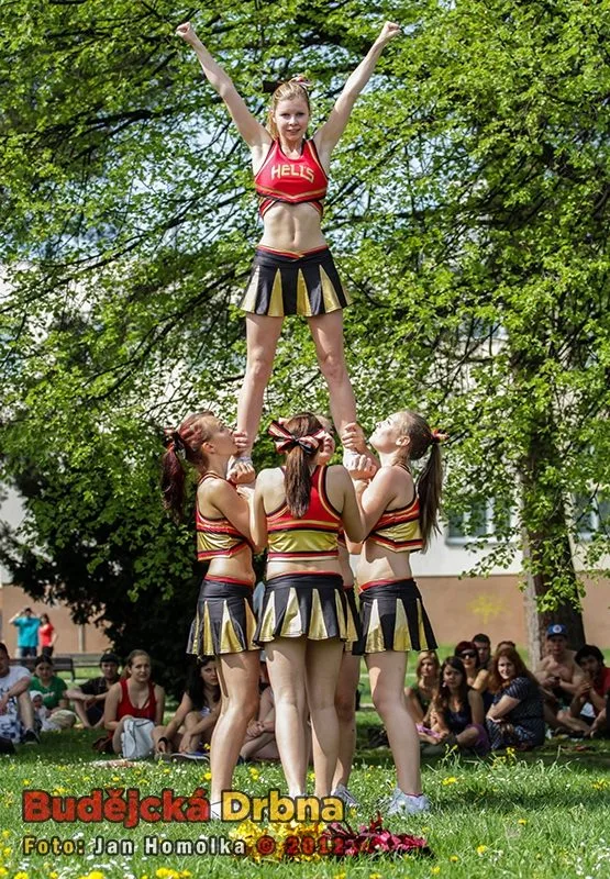 Tým Hell´s Cheerleaders