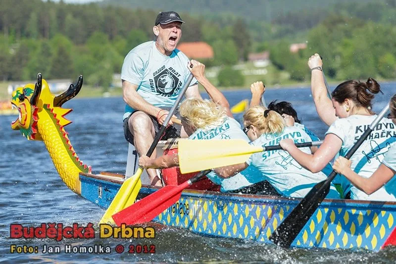 Závody dračích lodí na Lipně