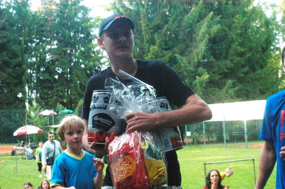 Kapitán vítězného družstva Boban Tomšíček