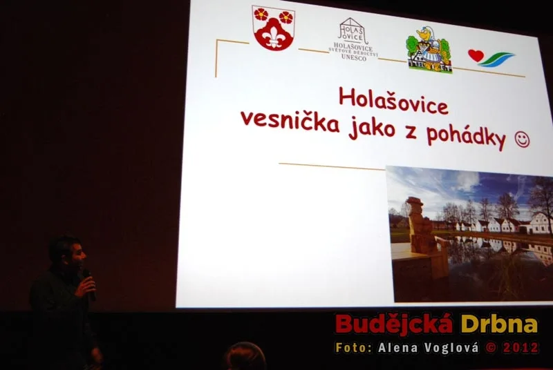 O Holašovicích povyprávěl tamní starosta Jan Jílek