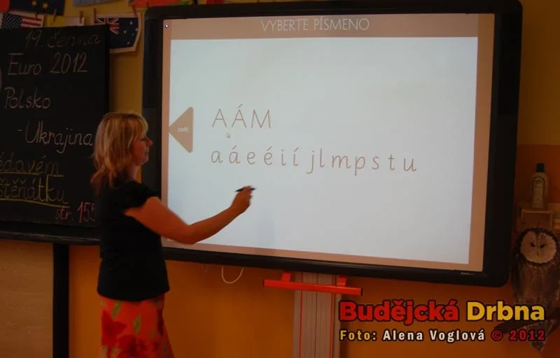 Ukázka práce s písmem na interaktivní tabuli