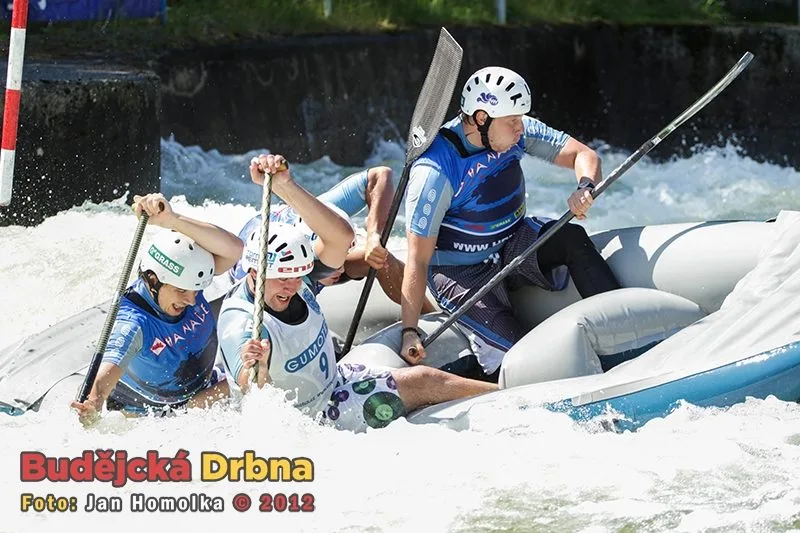 Třetí Hanace posádka, a to Hanace rafters Zničehonix