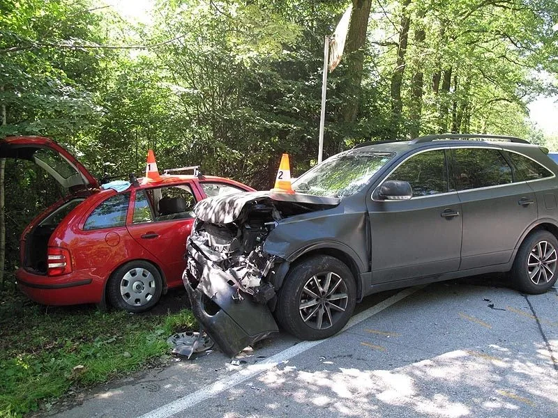Vážná dopravní nehoda nedaleko Chotýčan na Budějcku si vyžádala šest zraněných
