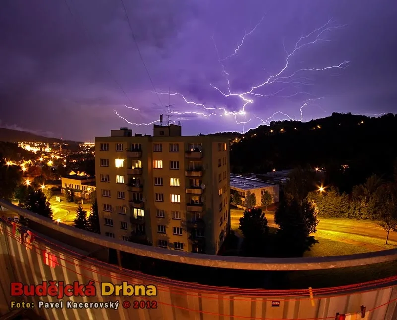 Blesk nad Českým Krumlovem