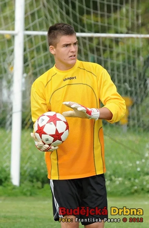 Gólman Roudného Miroslav Jirkal (Čížová - Roudné 2:1)