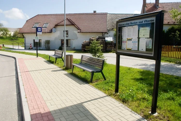 Revitalizace veřejných prostranství Záhorčic a Jamného