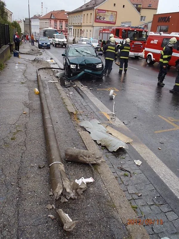 Místo čtvrteční nehody na Novohradské