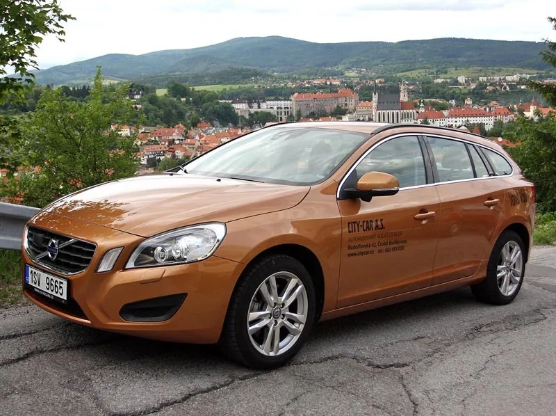 Volvo V60 T5 Momentum