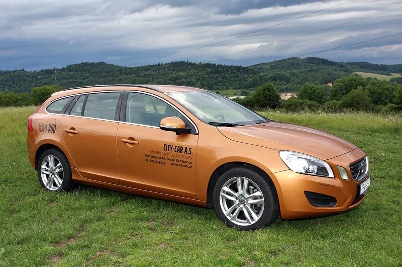 Volvo V60 T5 Momentum