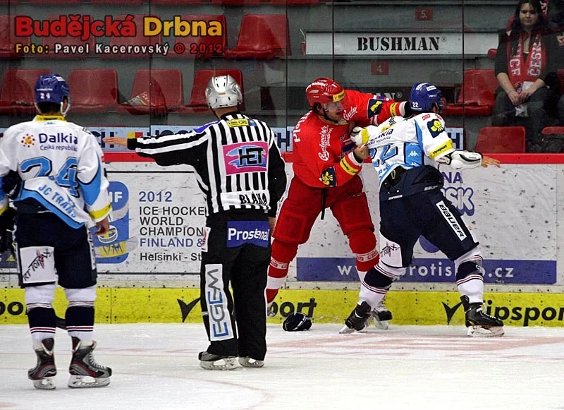 Boxerská vložka v podání Martina Podlešáka a Karola Slobody