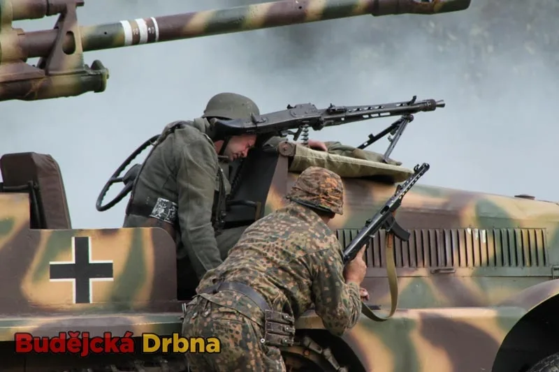 Ukázka boje německých jednotek Wehrmachtu se sovětskou armádou v Horní Stropnici