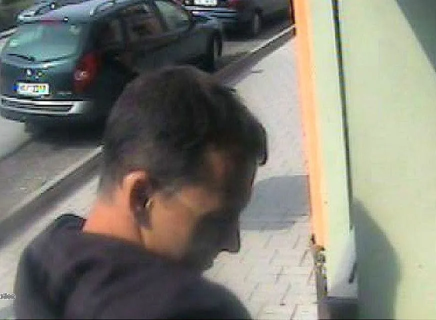 Po tomto muži policisté pátrají