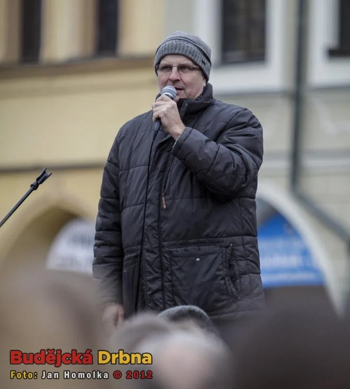 Slova se ujal také senátor Jiří Šesták