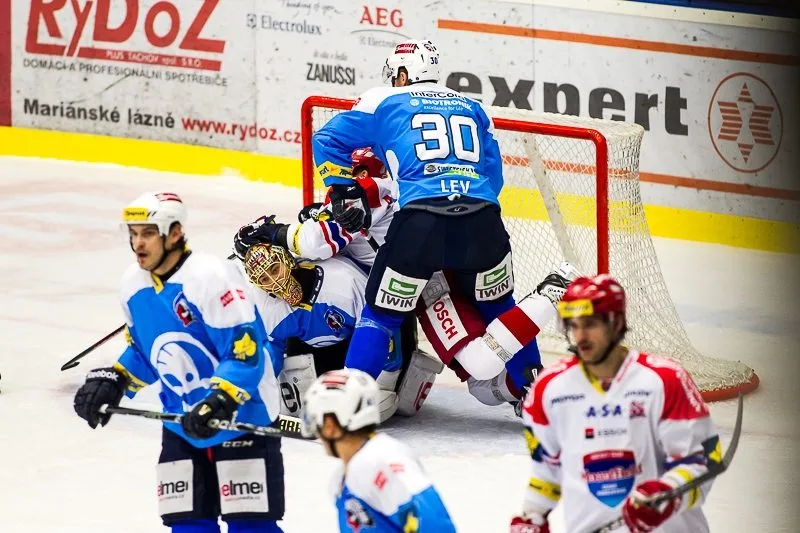 HC Škoda Plzeň - HC Mountfield 3:2SN