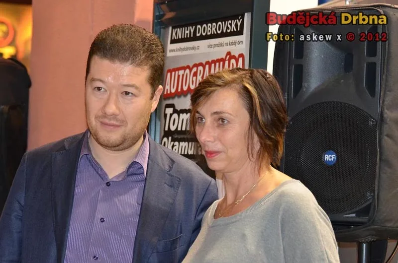 Autogramiáda Tomia Okamury v budějckém IGY Centru