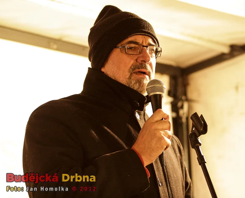 Svou podporu znovu vyjádřil rektor Jihočeské univerzity Libor Grubhoffer