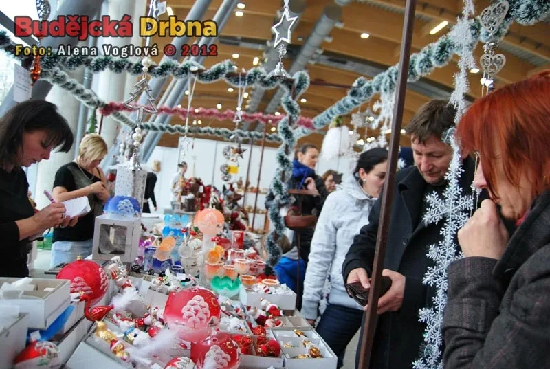 O vánoční atmosféru se postaraly krásné stánky