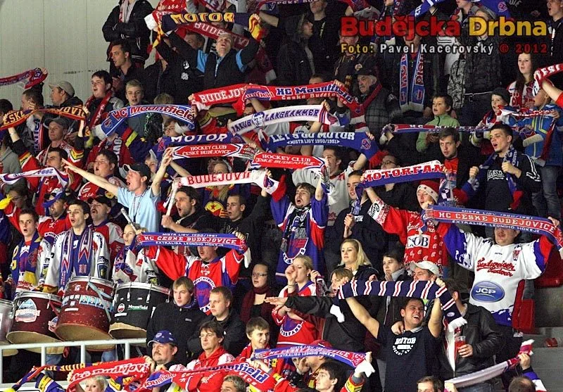 Fanklub Motoru na domácím stadionu