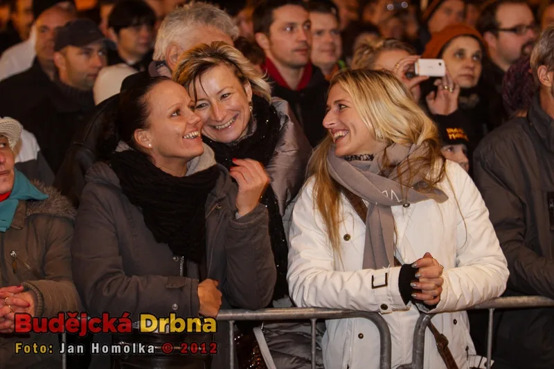 Diváci se při koncertu Petra Koláře skvěle bavili