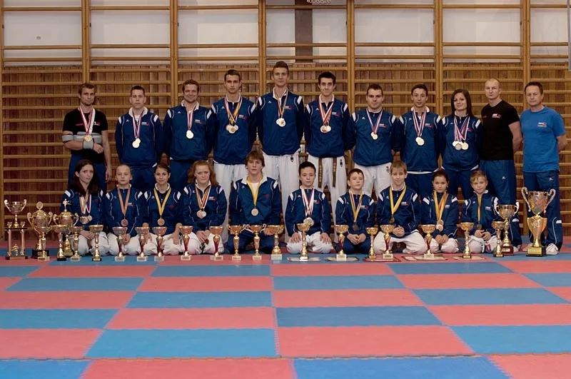 Medailisté z TJ Karate České Budějovice