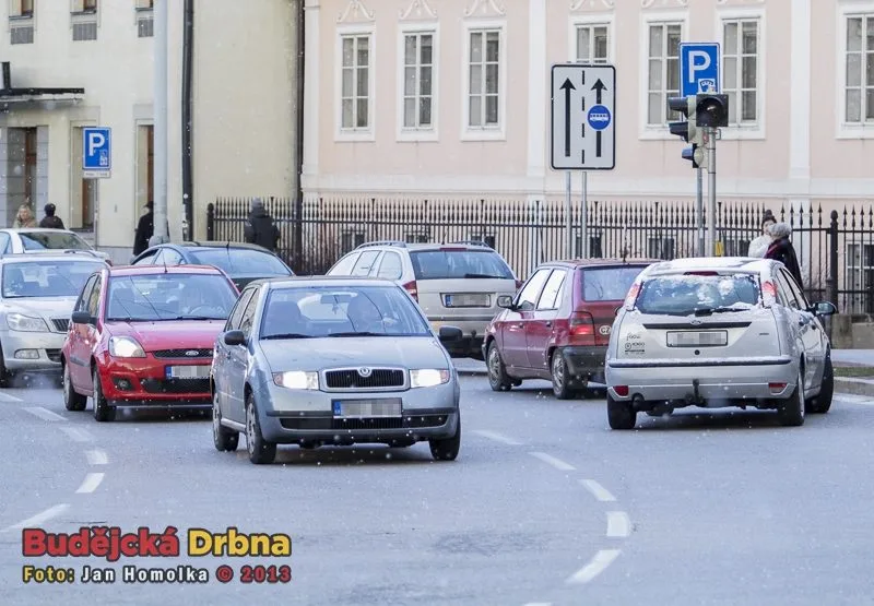 Křižovatka na Senovážném náměstí