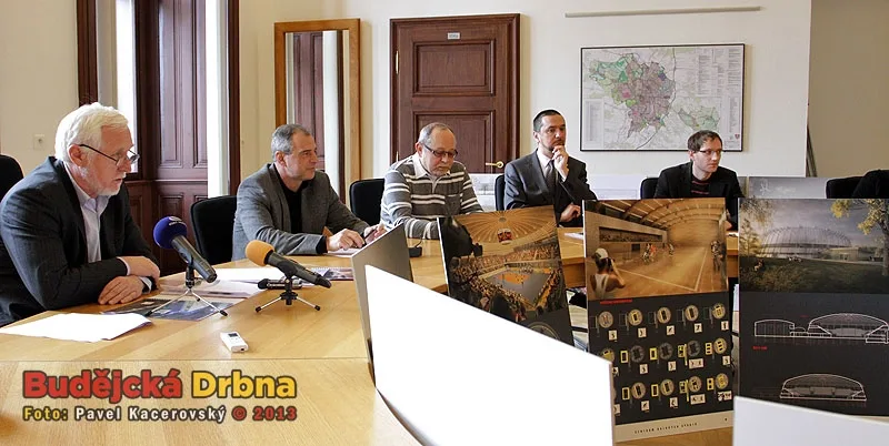 Zleva Miloš Kopřiva, Jan Diviš, Vladimír Zdvihal, Juraj Thoma a Petr Podhola
