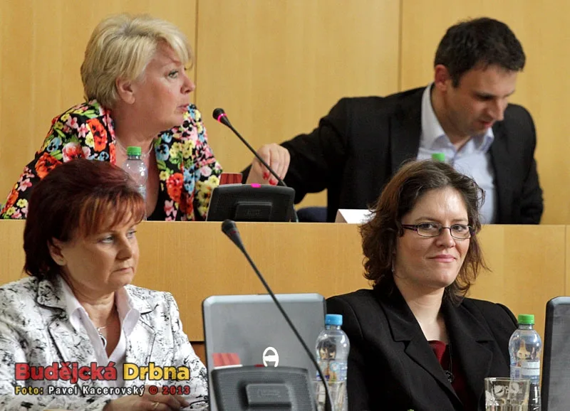 Nové krajské radní Alena Nohavová a Hana Rodinová (dole zleva)