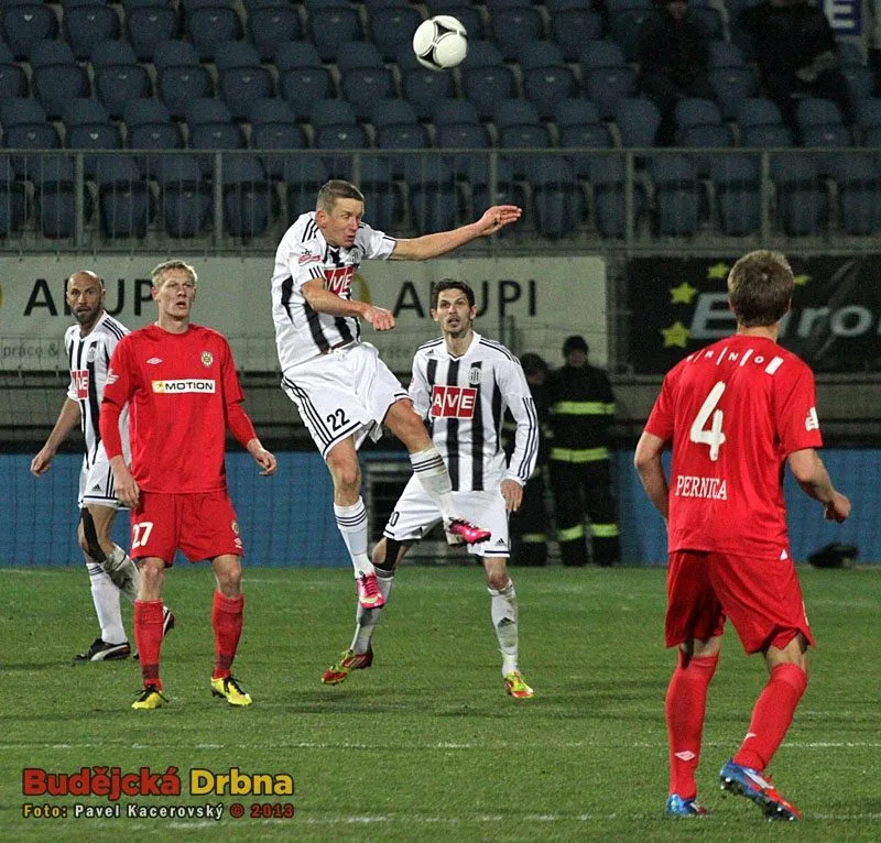 Zpracování těžkého balonu Petrem Benátem