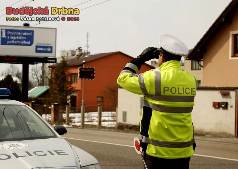 Policejní akce Řídím, piju nealko na Borku