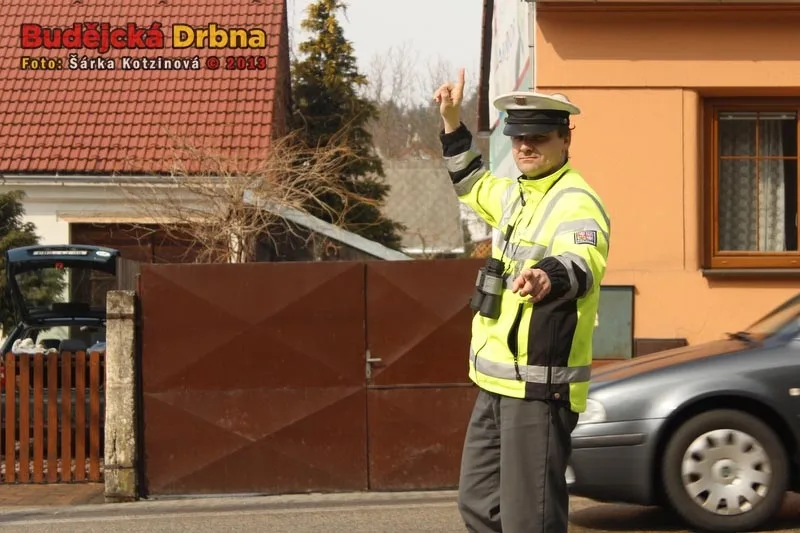 Policejní akce Řídím, piju nealko na Borku