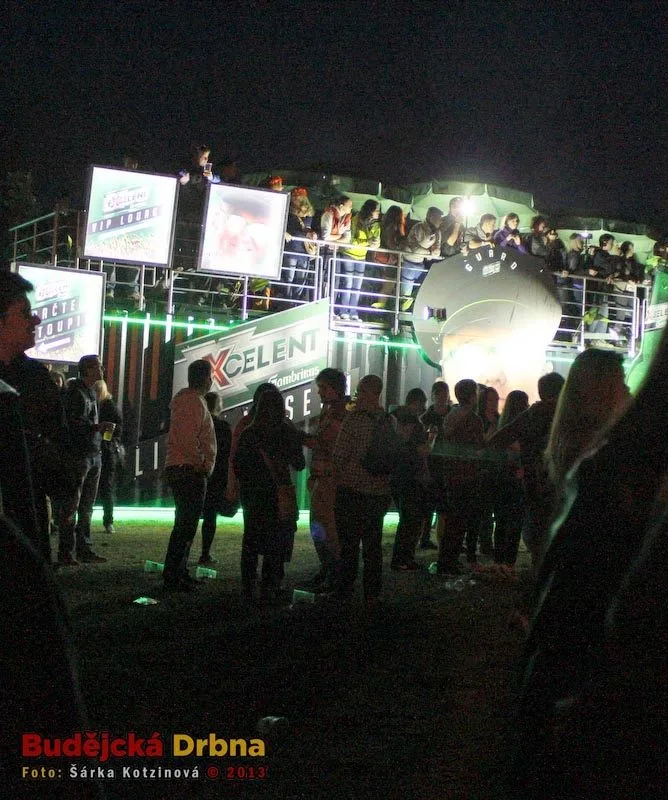 Light show v kampusu Jihočeské univerzity