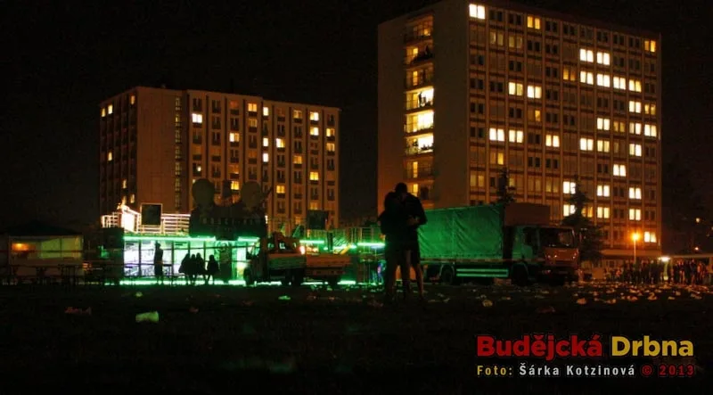 Light show v kampusu Jihočeské univerzity