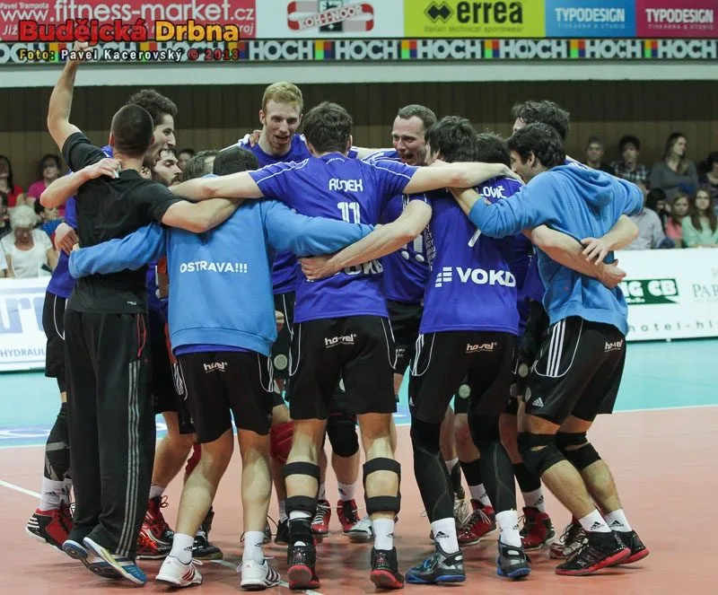 Volejbalový klub Ostava se raduje z druhé výhry proti Jihostroji