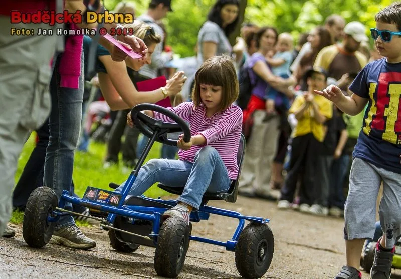 Do pohádky s králíky 2013