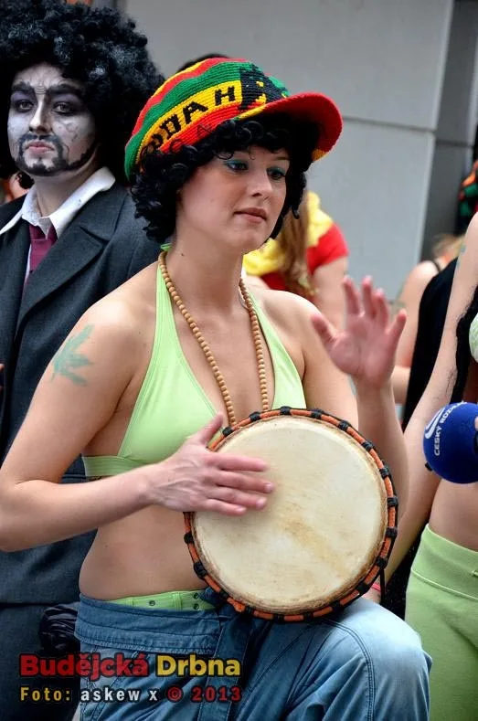 Majálesový průvod 2013