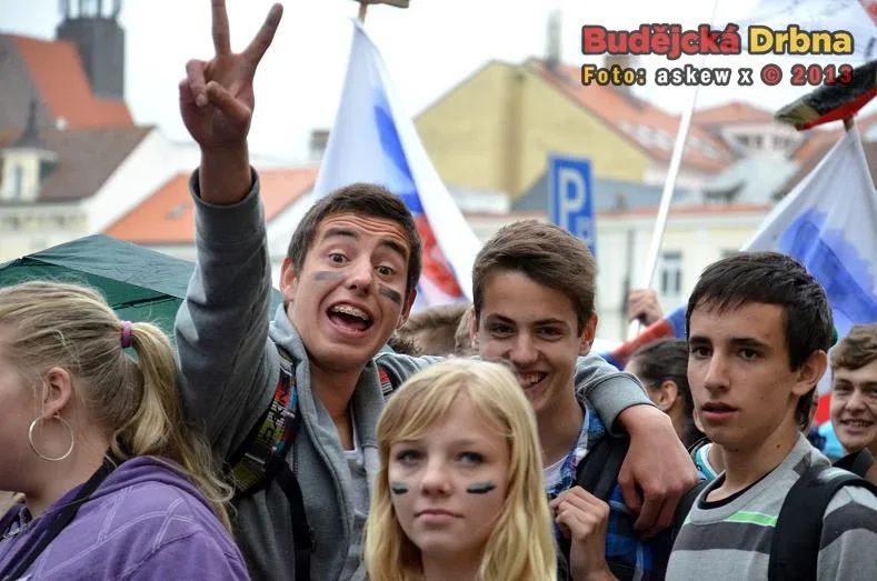 Majálesový průvod 2013
