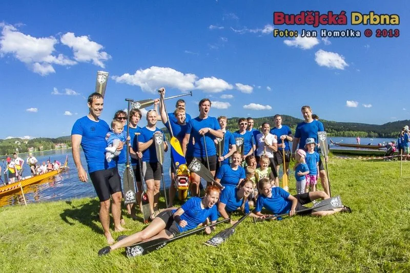 Závody Dračích lodí na Lipně 2013