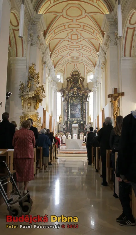 Slavnostní znovuotevření katedrálního chrámu svatého Mikuláše