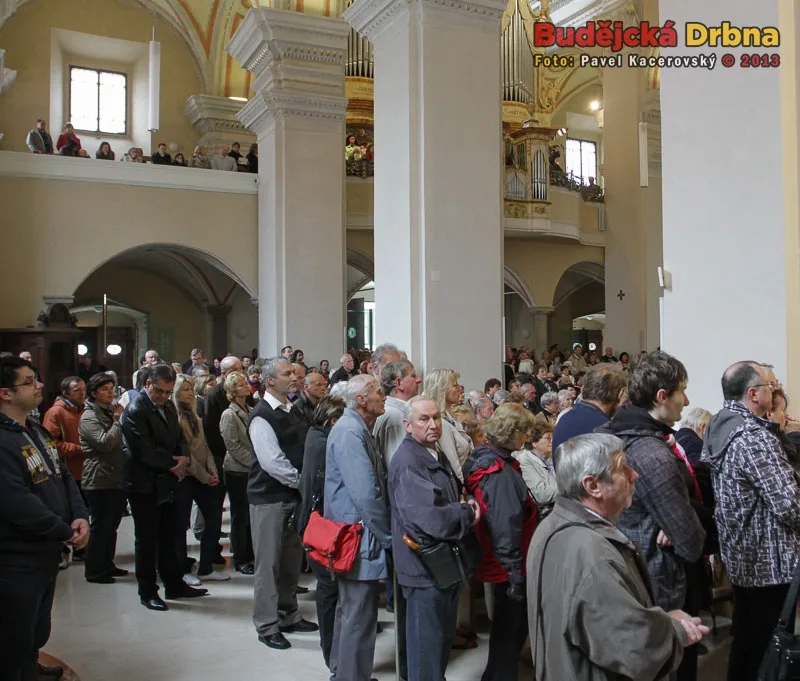 Slavnostní znovuotevření katedrálního chrámu svatého Mikuláše
