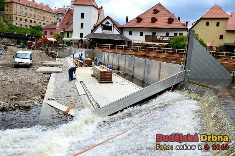 Rekonstrukce jezu Jelení lávka Český Krumlov - květen 2013