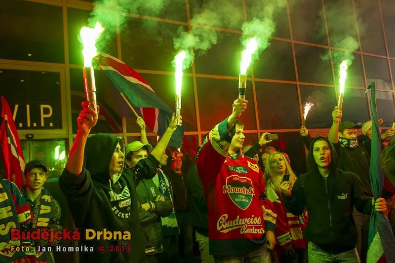 Pochod za záchranu budějovického hokeje