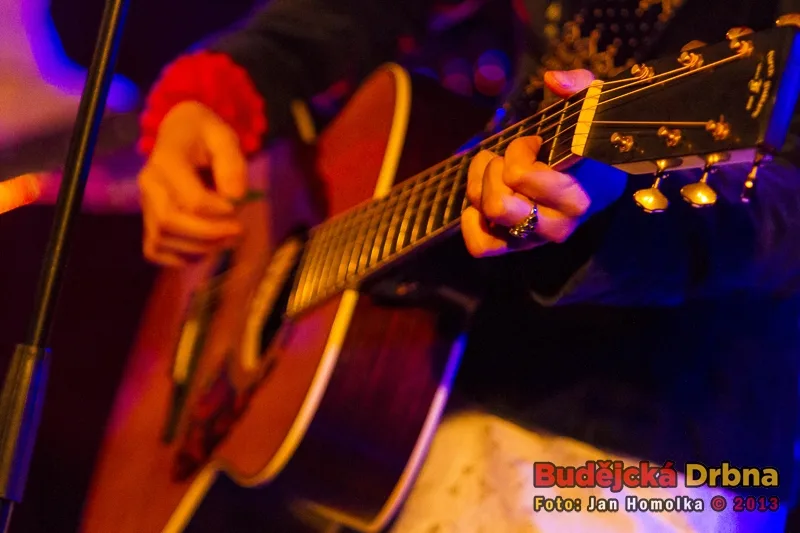 Koncert kapely November 2nd v Café Klubu Slavie