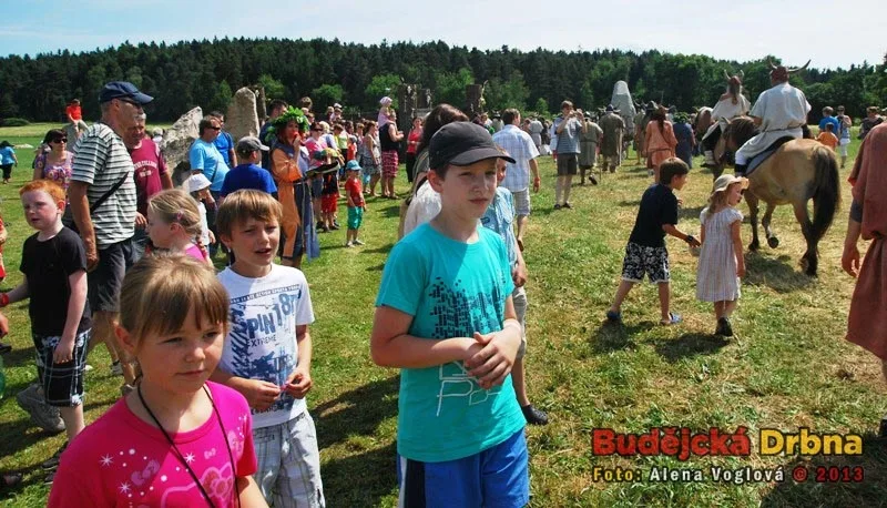 Slavnosti slunovratu v Holašovicích