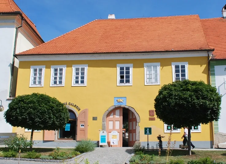Městská galerie U Zlatého slunce v Týně nad Vltavou