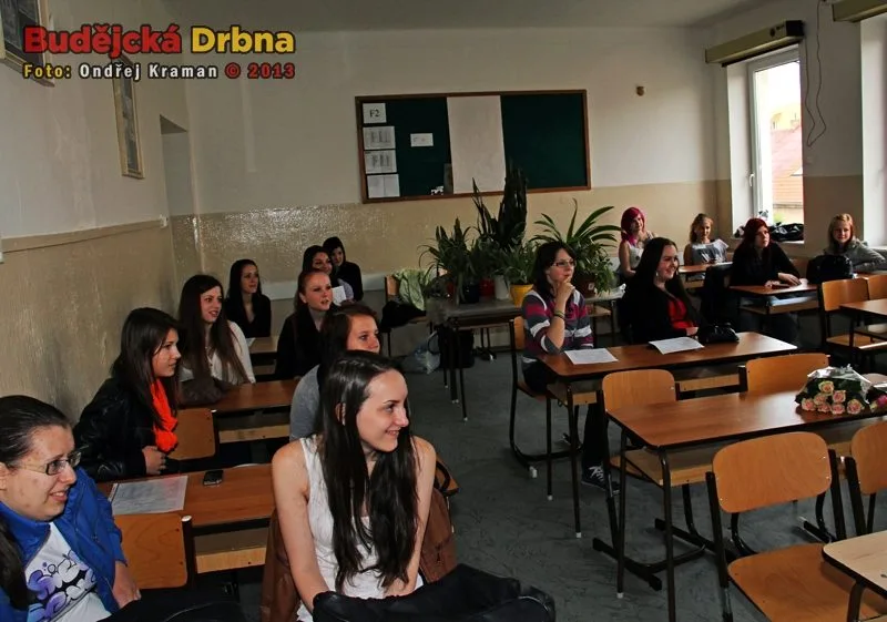 Předávání vysvědčení na SŠ OSaP a VOŠ Kněžskodvorská