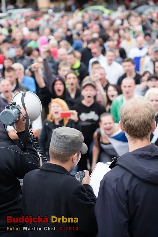 Protest kvůli problémům v soužití s Romy