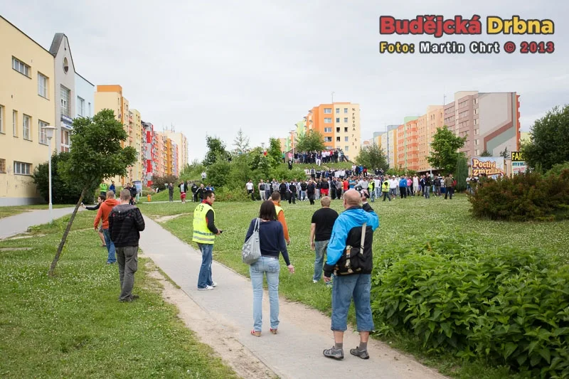 Protest kvůli problémům v soužití s Romy