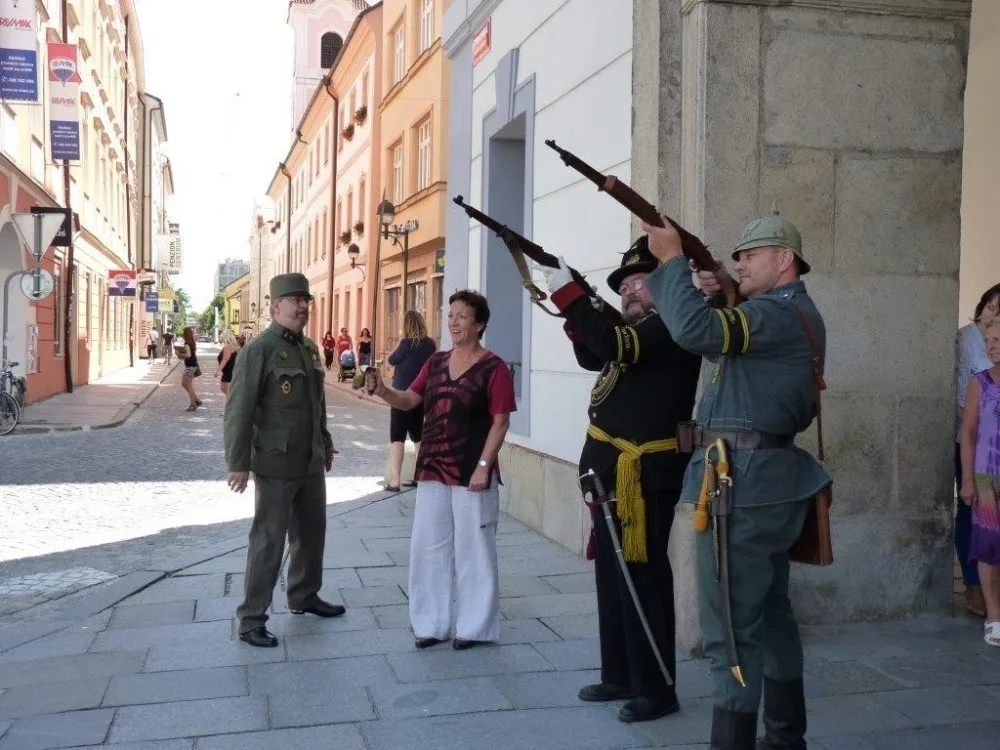 Slavnostní zahájení výstavy Českobudějovičtí ostrostřelci